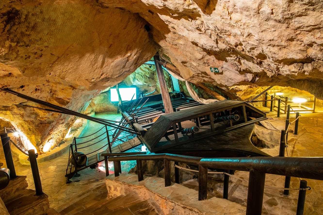 Cueva de Dragut